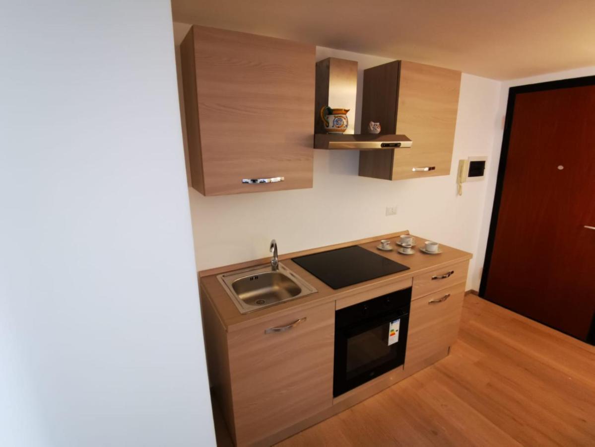 Francy'S House Apartment ทริจเจียโน ภายนอก รูปภาพ