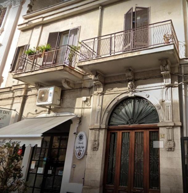 Francy'S House Apartment ทริจเจียโน ภายนอก รูปภาพ